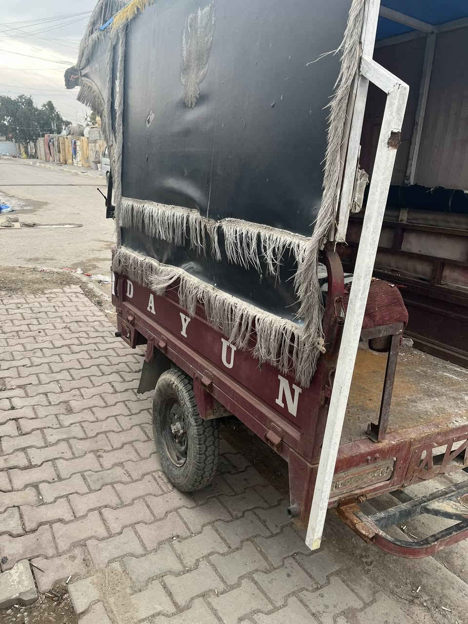 السلام عليكم ستوته للبيع موديل 2018 شغاله سلف اي عطل مابيها محرك مامفتوح  السعر خاص 
العنوان بغداد الحسينيه 
رقم الهاتف ***********
