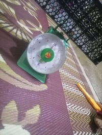 ميزان فيتنامي للبيع الوزن 10كيلو السعر 20مستخدم اسبوع فقط غراضه كامله ...