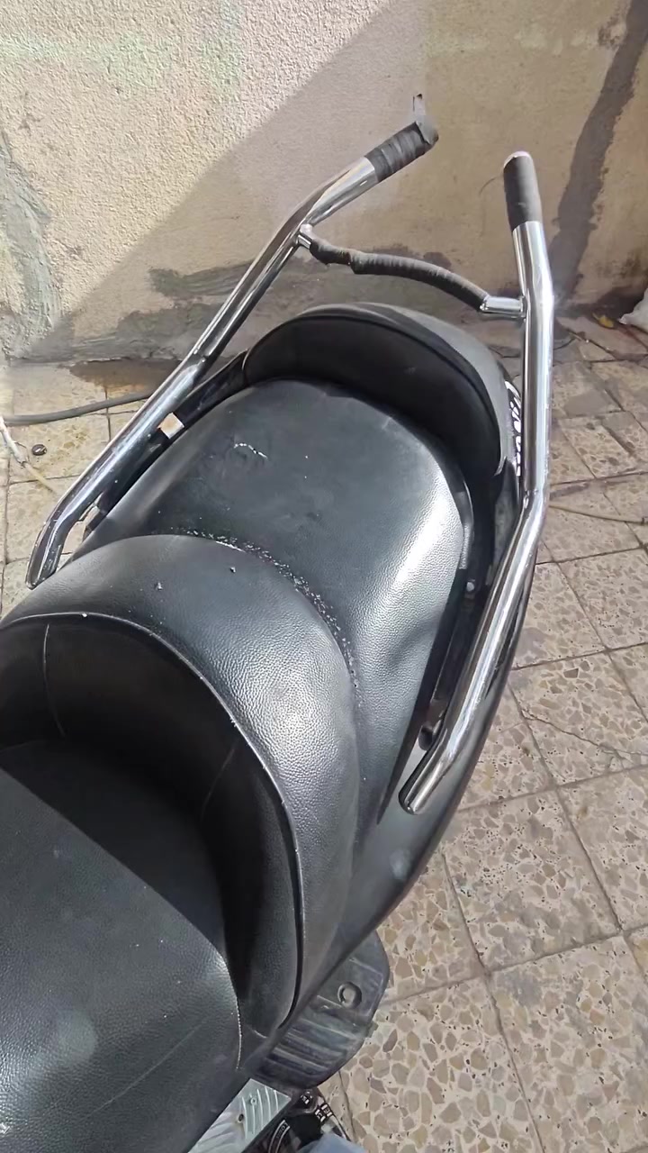 سلام عليكم فورزه 09 دراجه حلوه ومرتبه كهربائيات كله شغاله مكفوله اوراق كامله بسمي بس شغله بيها شوته هيه ما بيها شي بس يراد تبديل  مستعجل عل بيع مكاني كربلاء حي الغدير سعر 900 وبيها مجال هاذ رقمي ***********
