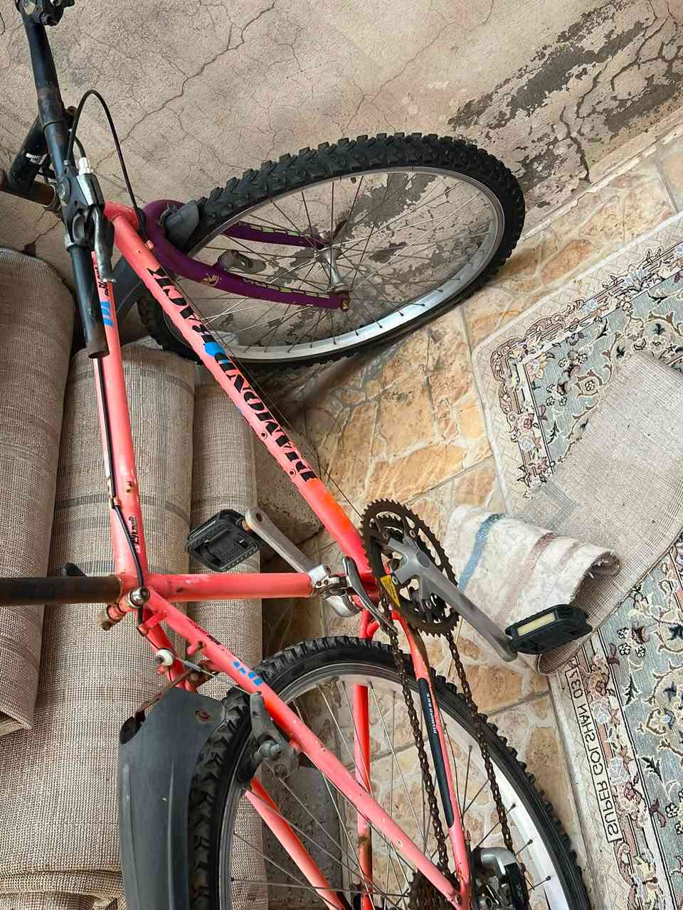 سلام عليكم عندي هاي الغراض الكاربت مفروش شهرين فقط يكفي بيت ١٢٥متر اني اخذته ب ٦٠٠ويه الاوفر كله ابيعه ب ٢٠٠قفل العربانه سعرها  ٢٥الشراي يعلق والأسعار كلها مناسبه لو شتا مجنت ابيع الكاربت ٣٥٠هم لان جديد


**إذا كنت صاحب هذا الإعلان وتريد حذفه لأي سبب، رجاءا أرسل رسالة إلى الدعم الفني**