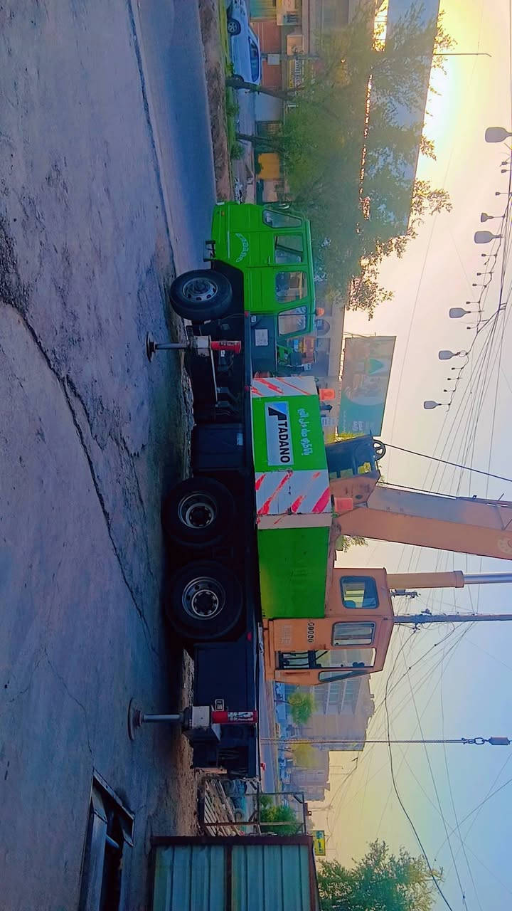 كرين ٢٥ طن اللبيع سعر ٧ ونص ***********
