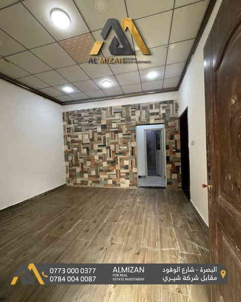 ⚖️ الـمـيـزان للاسـتثمـار والتطوير الـعقـاري ⚖️

 شقــة ارضيــة  للايجـــار

البصره- البراضعية

المساحة :   90 متر ( باب مستقل )

🔸المواصفات : 
تحتوي على غرفتين منام 
صالة
مطبخ 
صحيات 
مدخل متوسط 
موقع مميز

تلائم السكن العائلي و الموظفين 

🔸بدل ايجار : 700 الف  دينار عراقي وقابل للتفاوض 

نعمل لايجاد افضل العروض العقارية لكم
     
⚖️⚖️⚖️⚖️⚖️⚖️⚖️⚖️⚖️⚖️

🔹الفيس بوك 
‏(https://www.facebook.com/profile.php?id=61552046311066&mibextid=LQQJ4d)
🔹الانستكرام
https://instagram.com/almizan_2020?igshid=b2RzM3BpcXBzdm9p&utm_source=qr
🔹التليجرام
‏almezan_real
🔹التيك توك
https://www.tiktok.com/@almezan_real?_t=8hFjVbhQp2z&_r=1
السوق المفتوح 
( الميزان للاستثمار العقاري ) 

  🔶 أرقام المكتب
      🔹 *********** 
       
     🔹 *********** 

📌البصرة - شارع الوفود - مقابل معرض شيري للسيارات
