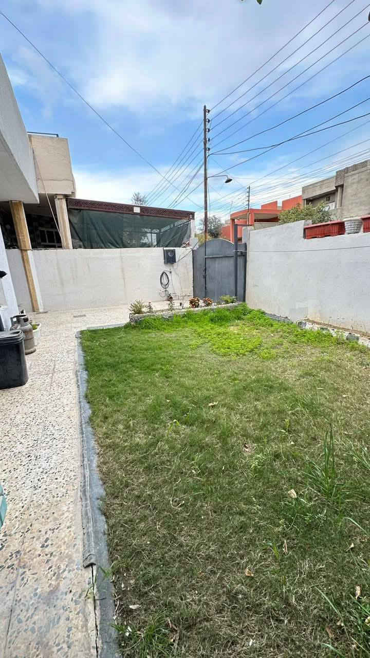 💥دار للبيع طابو صرف المساحه 200 متر  الواجهة 10م

موقع مميز جدا منطقة هادئة وراقية 
كركوك حي الاسرئ والمفقودين خلف جامع العدل أو قرب مدرسة المعراج 
يحتوي على غرفتين نوم وهول ومطبخ وكراج سيارة واستقبال
#السعر 160مليون مع المجال 
 
للإستفسار اتصل ***********☎️
                       
او مراجعة مكتب القاسمي للعقار الفرع 2 عنوان المكتب حي العسكري قرب جامع المعراج
