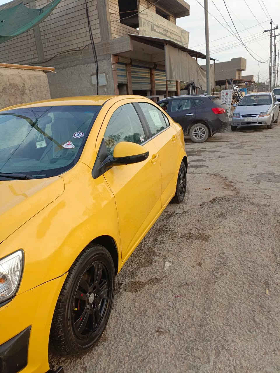 شوفر سونك موديل 13وارد امريكي حادث جاملغ امامي فقط بدون دواخل
مكينه كير حداديه تبريد كله جاهز 
هيئه مصفره  
مكاني بابل جسر نادر 
السعر 60وبيهي مجال 
***********
