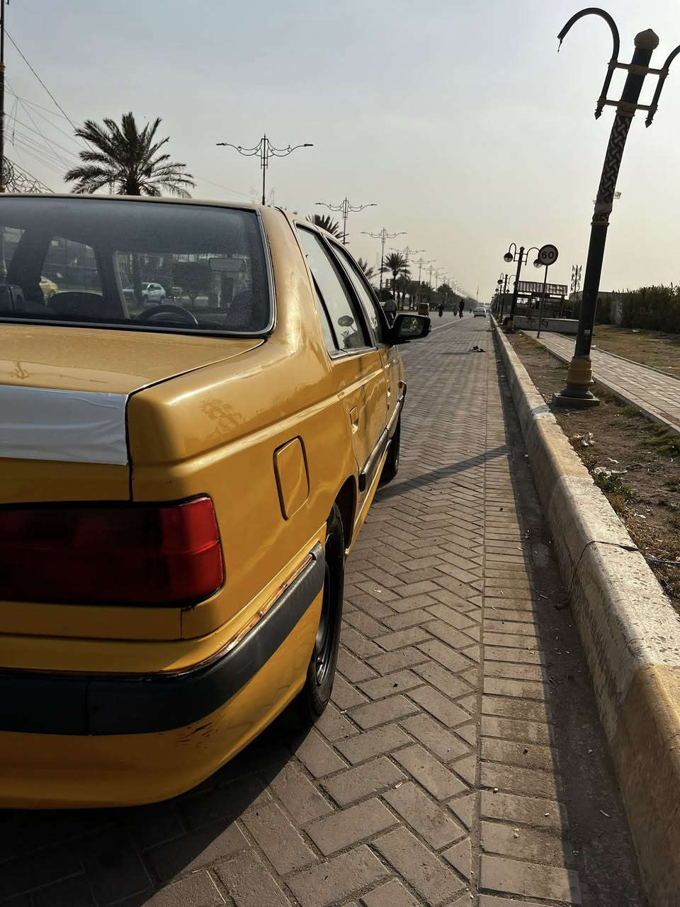 السلام عليكم بيجو بارص 16بيهة  جاملغ ايمن السياره خير من الله تبريدهة عوزه غاز مكان بغداد المعامل *********** عارضهة بـ 43 بيهة مجال
