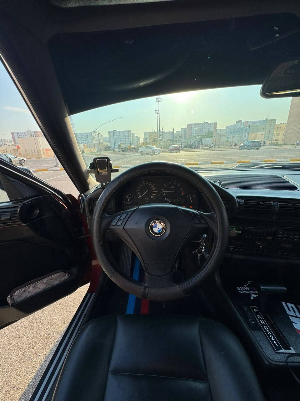 بي ام 525 مسكر موديل 92  رقم بغداد باسمي رقم انگليزي بجم عريض كشنات كهرباء دبل ايرباك داخل صاج اسود تنته سوده ديل جكمجه سلايت شغال مري منفصل مكينه كير جديد صدر امامي جديددد
دعاميات m 
ويل m 
دوس m 
بگلايت دخاني 
تبريد شغال 
بيع فقط 
السعر 79 وبيه مجال 
مكان السياره بغداد جسر ديالى الجديد
***********
الخاص مغلق مغلق 
الصفحة مكلفة بالنشر
