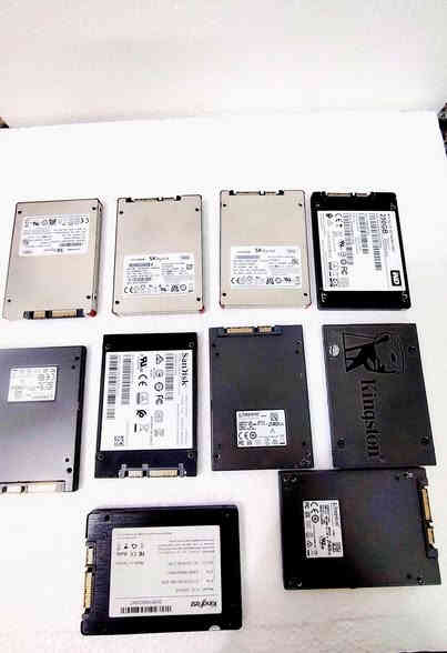 📣 عرروض مركز نانو تكنولوجي لمجموعة من الهاردات وبأسعار مناسبة🔥
الهارد  نوعه SSD  اس اس دي سعة 256 كيكا
سعره ٣٠ الف 
⭐️ يوجد توصيل لجميع محافظات العراق 🚚

📝 للحجز والاستفسار،  يرجى التواصل معنا عبر ماسنجر الصفحة او عبر الواتساب: 
***********
*********** 

♡ لابتوبيا 
لبيع وشراء اللابتوبات المستخدمة وقطع الغيار.

♡بابل - قضاء المحاويل .
