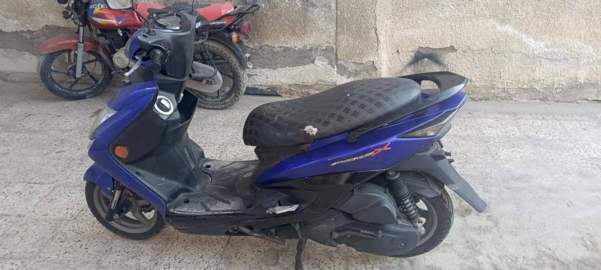 السلام عليكم للبيع سكند لد ياباني قبق نفخ مكينه بلاد ناعمه التفاصيل كدامك بالصور
مكاني المشتل شراي يتصل او واتس اب خاص ماعندي
 ***********
السعر
950
 مجال بسيط حق الجيه
