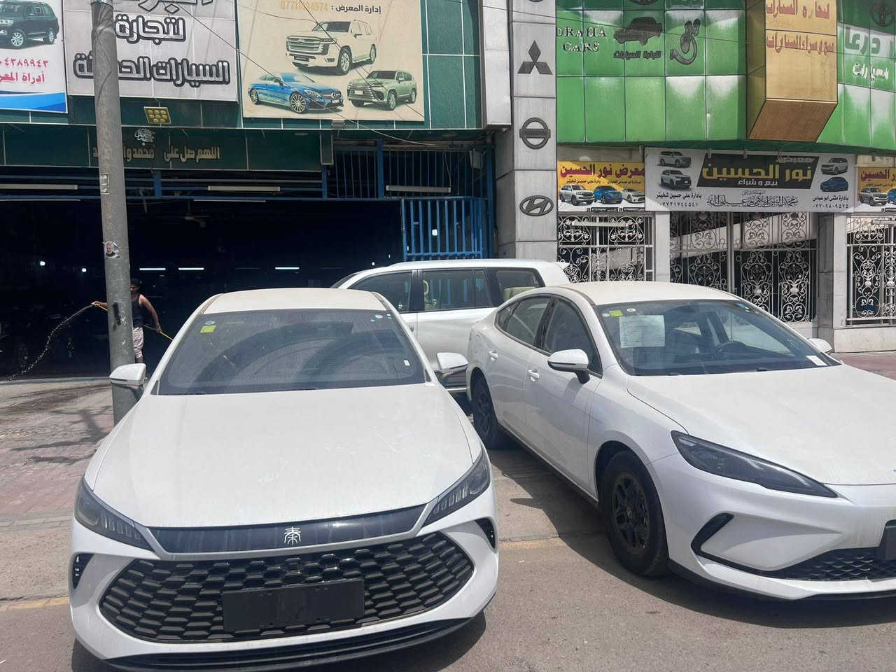 متوفر byd زيرو العنوان بغداد الحبيبيه معرض البركه مقابل ملعب المدينه الدولي
مرقم بغداد متوفر قسط مقدمه ١٠ مليون بغداد فقط 
للاستفسار اتصال 
***********
