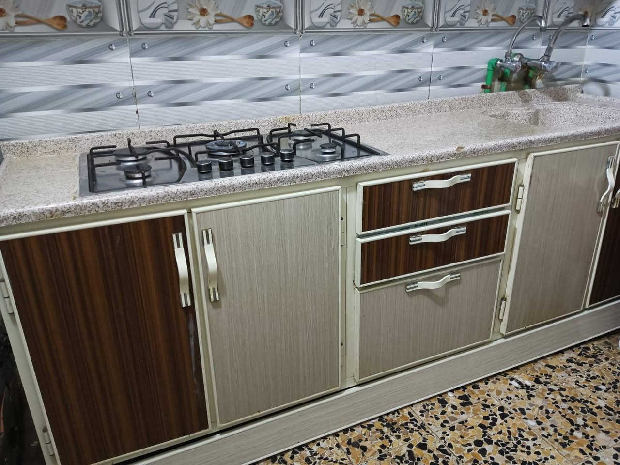 مترين ونصف البيع بدون طباخ


**إذا كنت صاحب هذا الإعلان وتريد حذفه لأي سبب، رجاءا أرسل رسالة إلى الدعم الفني**