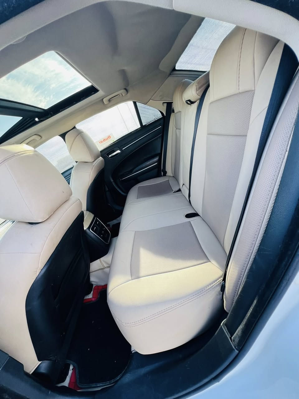 سلام عليكم 
اوبامه 2016اصل فول مواصفات C السعر 198وبيه مجال 
1 بنو رامه فتحتين 
2برده خلفيه 
3داخل عسلي تدفه تبريد بل كشنات 
4شاشه جبيره وكامره دواره 
5 كشنات خزم ميموري 
6مري قلابه 
7تحكم ستيرن 
8كير ماوس 
9منضومه زنون 
10ويل كروم وتخم تاير 
11حداده 100/100
12تدفه وتبريد 
13رقم ميسان نكليزي ثاني يوم تحويل 
السياره جاهزه وخير من الله حادثه جاملغ وبنيد سطحي صور الحادث بل منشور ولاكط خياسات بلهلات الخلفيه  مكاني البصره قضاء القرنه 
***********انتصل وبخدمتك
