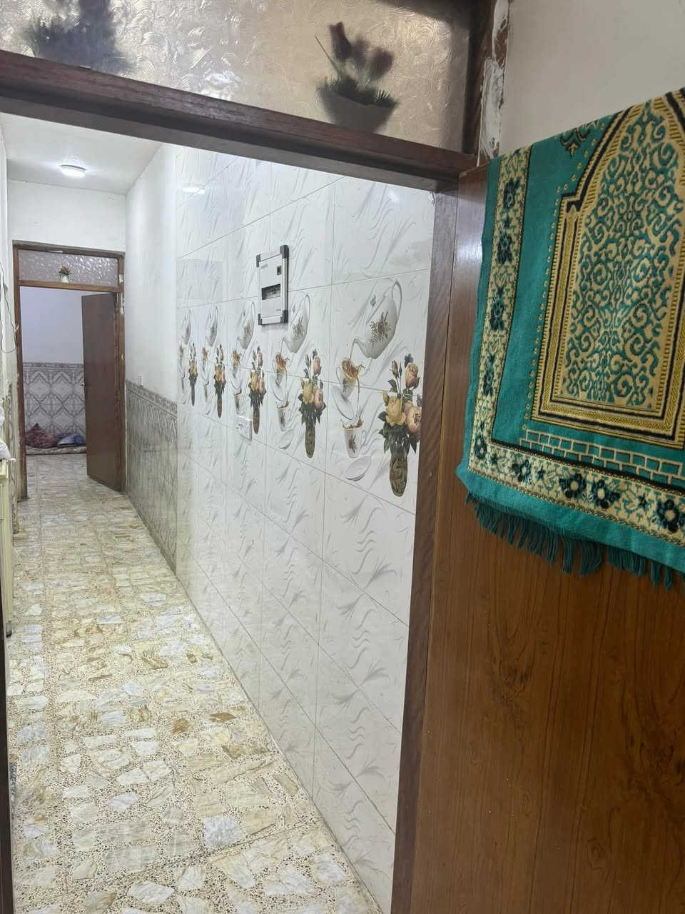 بيت للبيع في سبع نيسان ثلاث غرف وصاله بناء 2020.تواصل ***********
