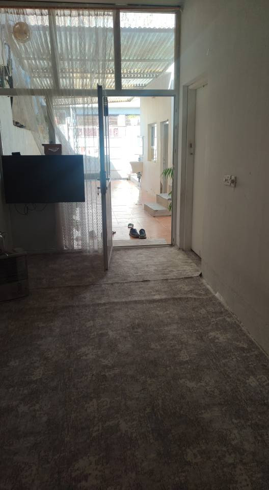 خانوو 120م لەگەرەکی کێوەڕەش 
تەنیشت قوتابخانەی برووسک 
کامل خەدەماتی هەیە بەرامبەر 
نەخۆشخانەی کێوەڕەش بۆزانیاری پەیوەندی بکە 
0750 122 32 36 
0770 228 91 25 رانية, السليمانية
