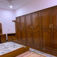 وبركاته من رخصت مدير محترم  الغرف عدد اثنين للبيع  صاج تفصال درجه اولى...