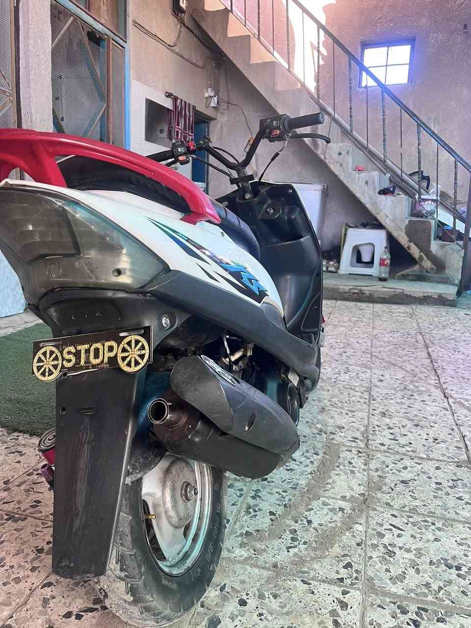 السلام عليكم
دراجه ماكس عدله نضيفه كلشي شغال بيه سلف وهندر وكهربائيات كامله 

دراجه ابلاديه فقط بس مبدل ولفات 

دبل امامي رياضي ودبل خلفي رياضي كزوز fm
السعر 550 وبيها مجال 
شلعه ومعدل ايخبل تجي وتشوف ابعينك 

المكان البصره العشار الرباط 

الاستفسار على الرقم ***********
