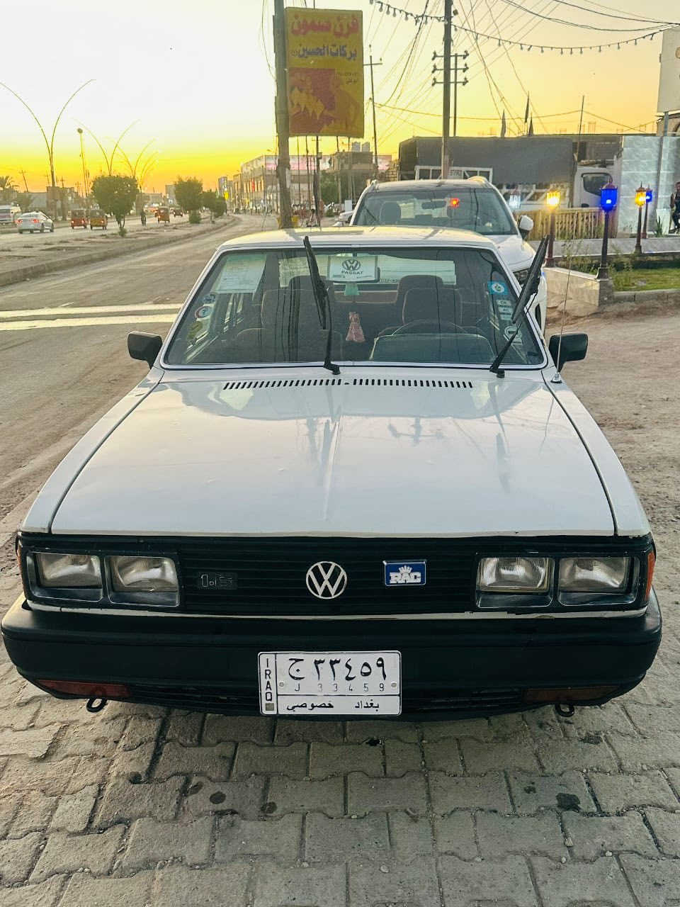 سلام عليكم برازيلي 1986جاهزه من كلشي تبريد مكينه كير تخم تايرت رقم بغداد بسمي سعر 35 وبيهه مجال مكان سياره كربلاء اتصل وتدلل ***********
