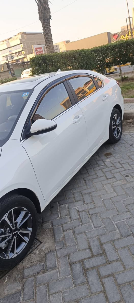 سيارة K3  موديل 2024 خليجي مكفولة كفالة عامة فول مواصفات ماشية 5000 للاستفسار الاتصال على الرقم
***********
