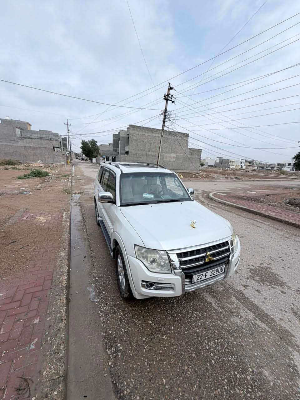 السلام عليكم باجيرو حبتور للبيع مكفوله من كل شي نضيفه السياره جدا للتواصل مع الرقم ***********
