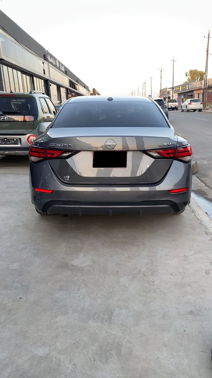 نيسان سنترا (SV PLUS) 2024
فول مواصفات

🚗 محرك 2000
🔧 كفالة محرك وكير وكهربائيات
 رقم تترقم  شمالي 
🎨 حادث : كلين  
#المواصفات
#داخل لونين
#كشنات جلد
#فتحة سقف
📡 رادارات أمامية وخلفية
🛑 حساسات أمامية وخلفية
⚠️ أوتو ستوب أمامي وخلفي
🎇5 كامرات
🖥️ شاشة Apple CarPlay
🔍 نقاط عمياء
🔑 بصمة
📲 تشغيل عن بعد
🏁 ستيرن رياضي شكل حرف D
⚙️ 3 أنظمة قيادة: سبورت، عادي، وإيكو
🪨 حجر بيئة بلادي
🪞 إشارات بالمرايا
🛞 ويل كب 17
📟 شاشة أعطال
🛡️ مانع انزلاق ABS
🛣️ تحديد مسار

مكان تواجد السيارة: الموصل  
الاستفسار اكثر اتصل 
‭***********‬
‭***********‬
