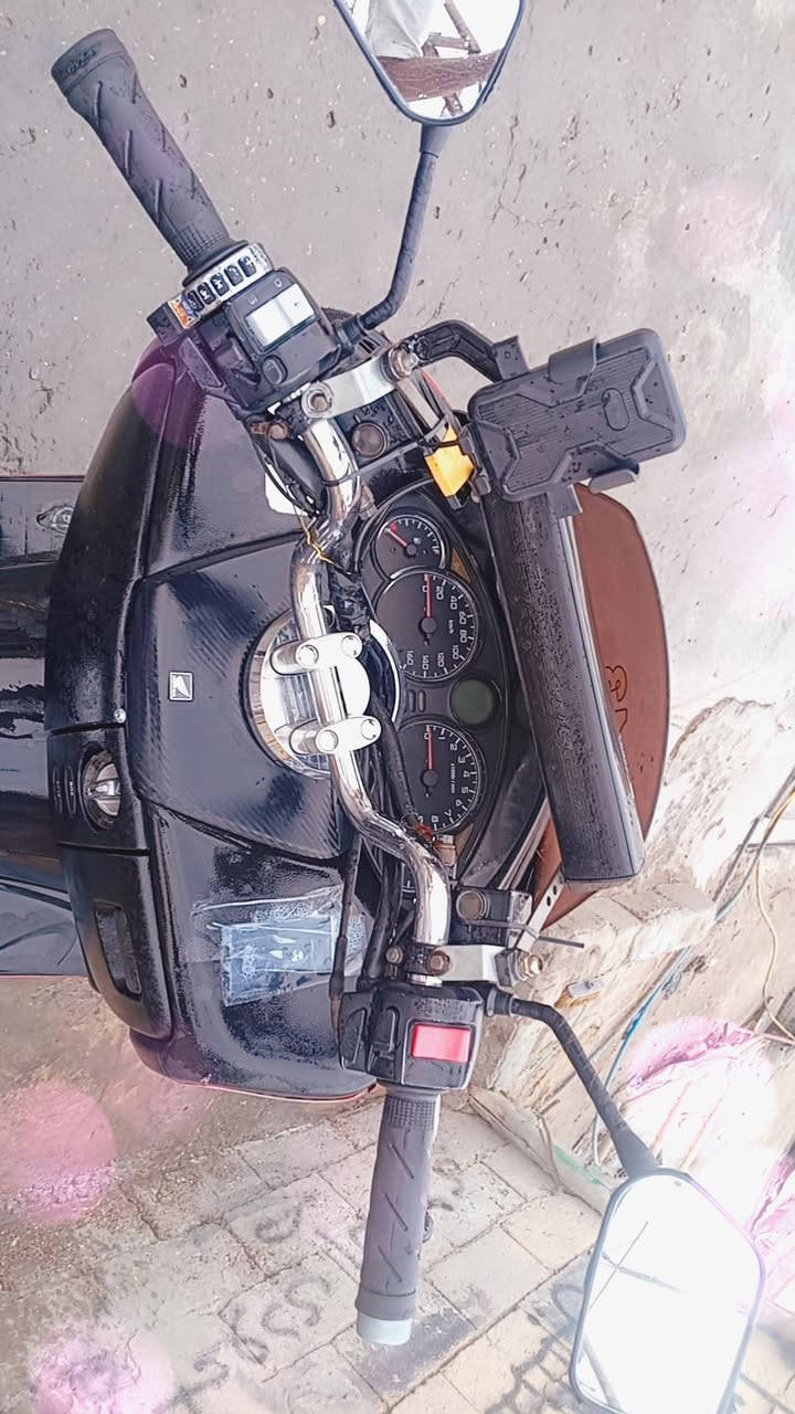 سلام عليكم فورزه صفر 8نضيفه جاهزه من كلشي تجي تنكر وتطلع وين ما تريد بكان الحسنيه مال راشديه رقمي ***********خابرني وتدلل
