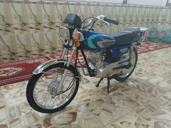 سلام عليكم اخوان دراجة البيع نامه شلامجه اصل اوراق اصولي موديل 2023 مكينه مامفتوحه مكاني الديوانيه قضاء السنيه السعر 850 وبيها مجال.    ***********
