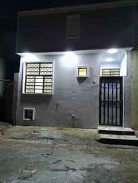 النجف شارع المطحنة • ٥٠م • غرفة وصالة