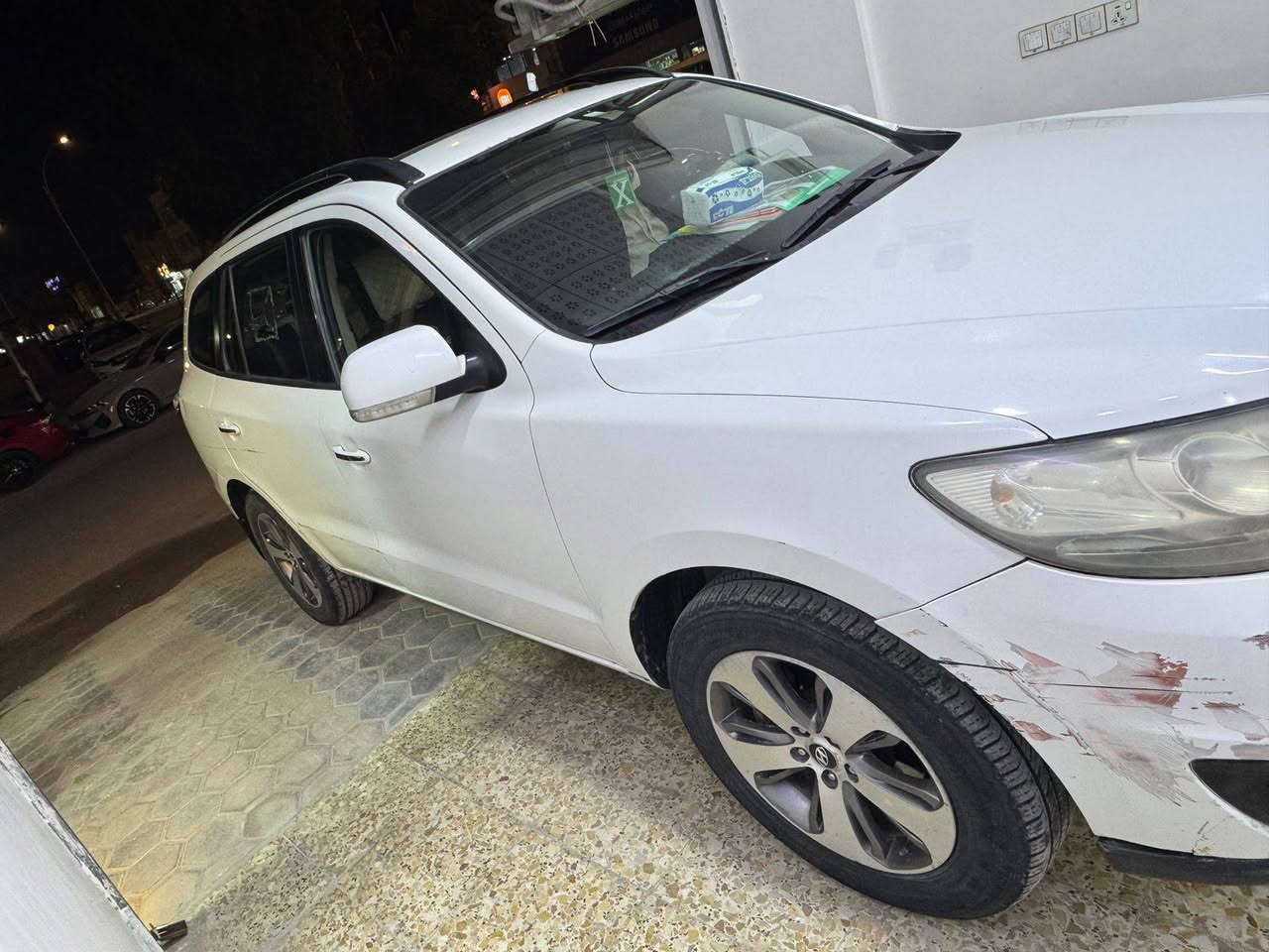 سلام عليكم
سنتافيا 2012 
للبيع مكينه 4سلندر
سياره فول مواصفات 
السياره بحاله جيده
فتحه سقف
مري اشاره
شاشه ايباد 
كامره 
7 راكب
3 قطع تبريد
5 ويل كب
السعر :١٢٥ 
مكانها كربلاء
***********
