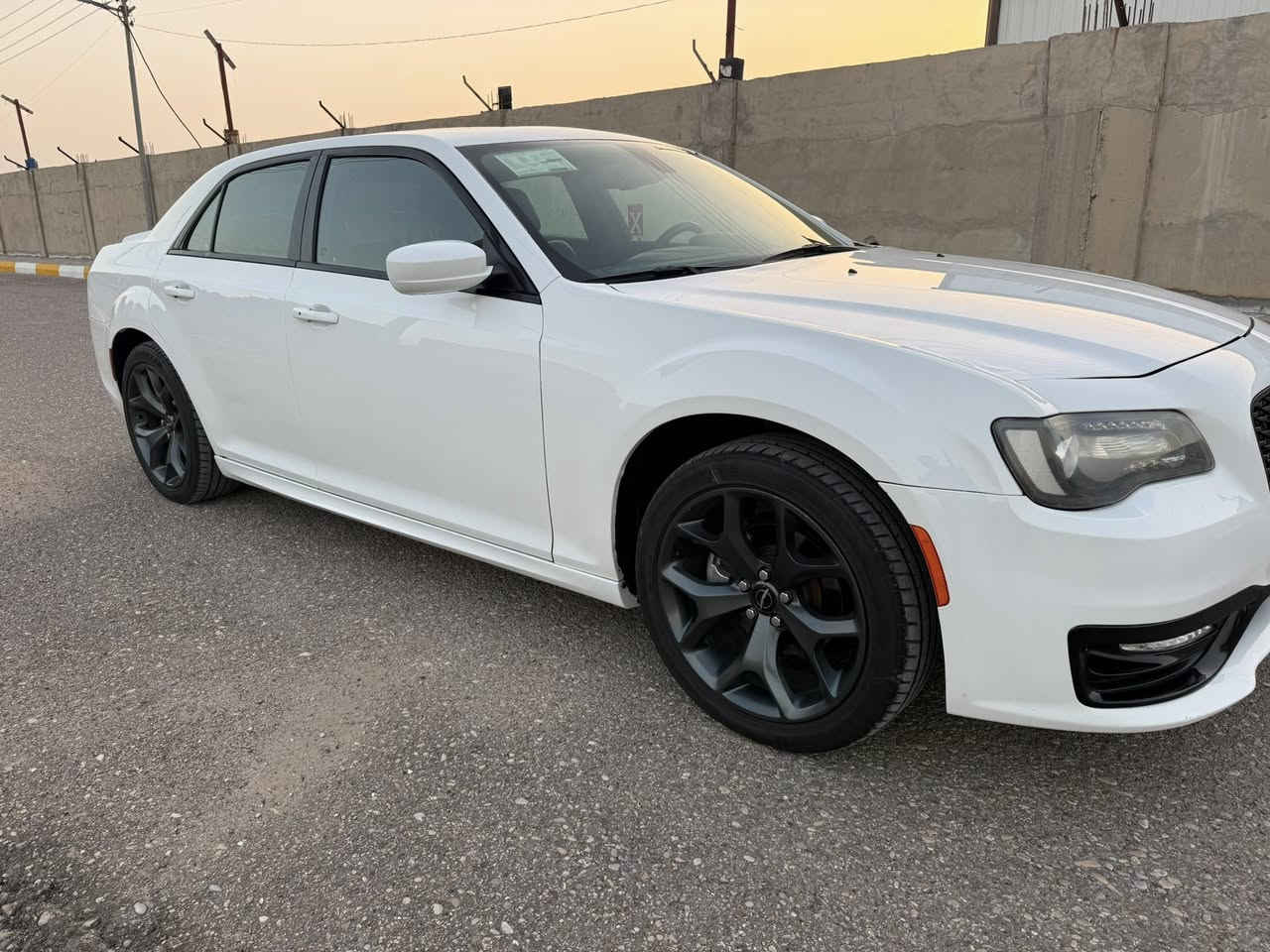 سلام عليكم كرايسلر اوباما كندي البيع 
موديل ١٦ رقم أربيل تريد تحويل اوكاله حاضر
محرك كير حداديه تخم تاير كله جديده شركه
سياره نظيفه مال جناي السعر ٢١٥ وبيه مجال 
*********** ملاحضه سونار مع منشور حديث
مكان سياره ميسان
