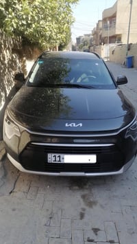 للبيع  كيا نيرو (KIA NIRO)  فئه EX اللون رمادي غامق (Gray) موديل 2024 ...