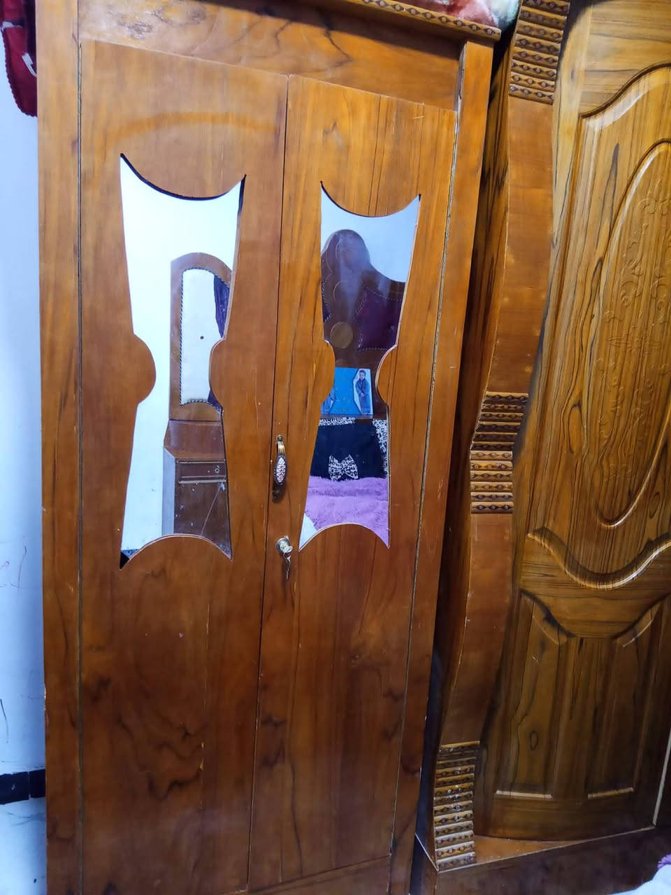 غرفه استعمال قليل للبيع
العنوان الورديه مكلفه بالنشر 
***********
