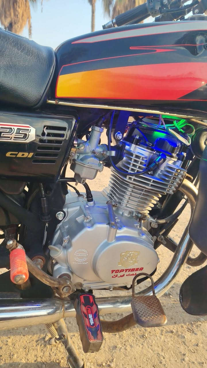 سلام عليكم 
ماطور تايكر لبيع 2021 وزن ثقيل  سعر 500
***********
