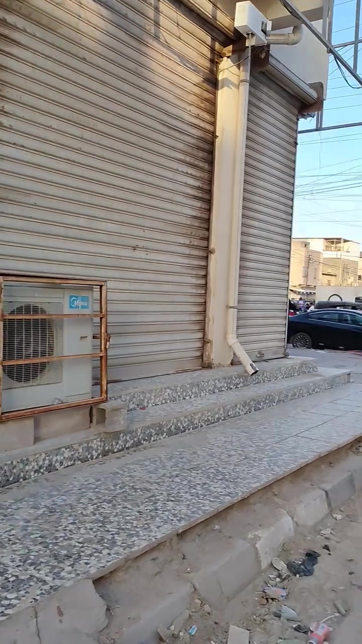 مجمع طبي متكامل يحتوي على صيدليه مع عيادات الأطباء عدد خمسه مع مختبر وغرفة تضميد للايجار ضمن بنايه ركن مقابل شارع 17 ومقابل مستوصف شط العرب موقع تجاري في التنومه البناية متكامل تحتوي على مصعد كهربائي مع منظومة الحريق مع سلم طوارئ السعر الكلي خمسة ملايين وخمسمائة ألف دينار أما بالراغب بتأجير الصيدلية فقط مليونان


**إذا كنت صاحب هذا الإعلان وتريد حذفه لأي سبب، رجاءا أرسل رسالة إلى الدعم الفني**