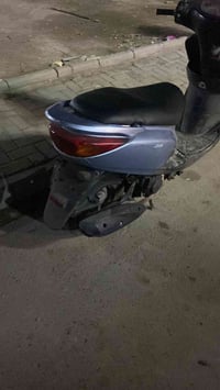 بريز حديث سعرها ٣٥٠ الف ٠٧٧٢١٠٦٠٢١١