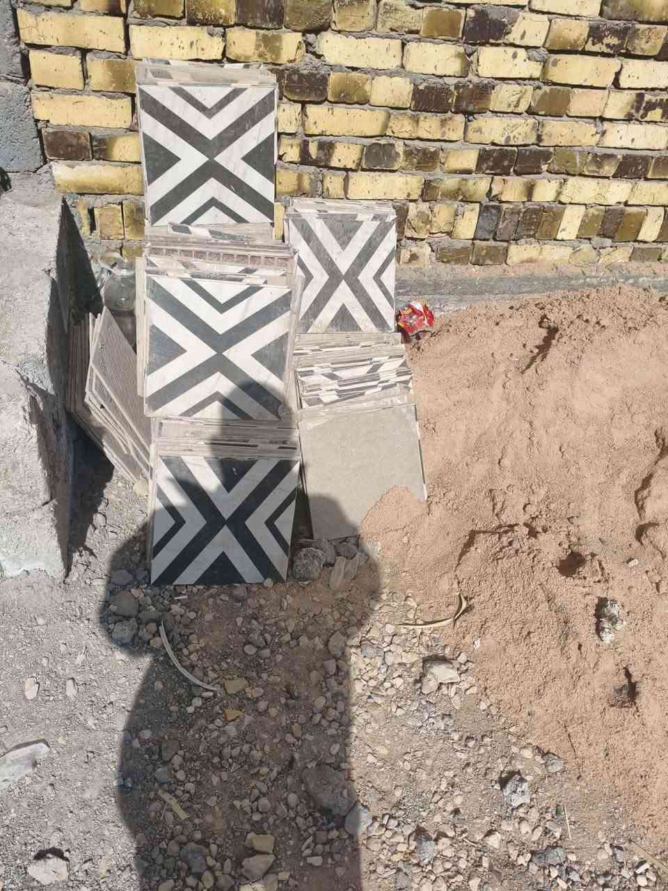 كساره +همر+كوسره+سيراميك مستعمل نضيف كلمن وسعره مكاني كربلاء متواجد ع النت او اتصال *********** كربلاء, العراق
