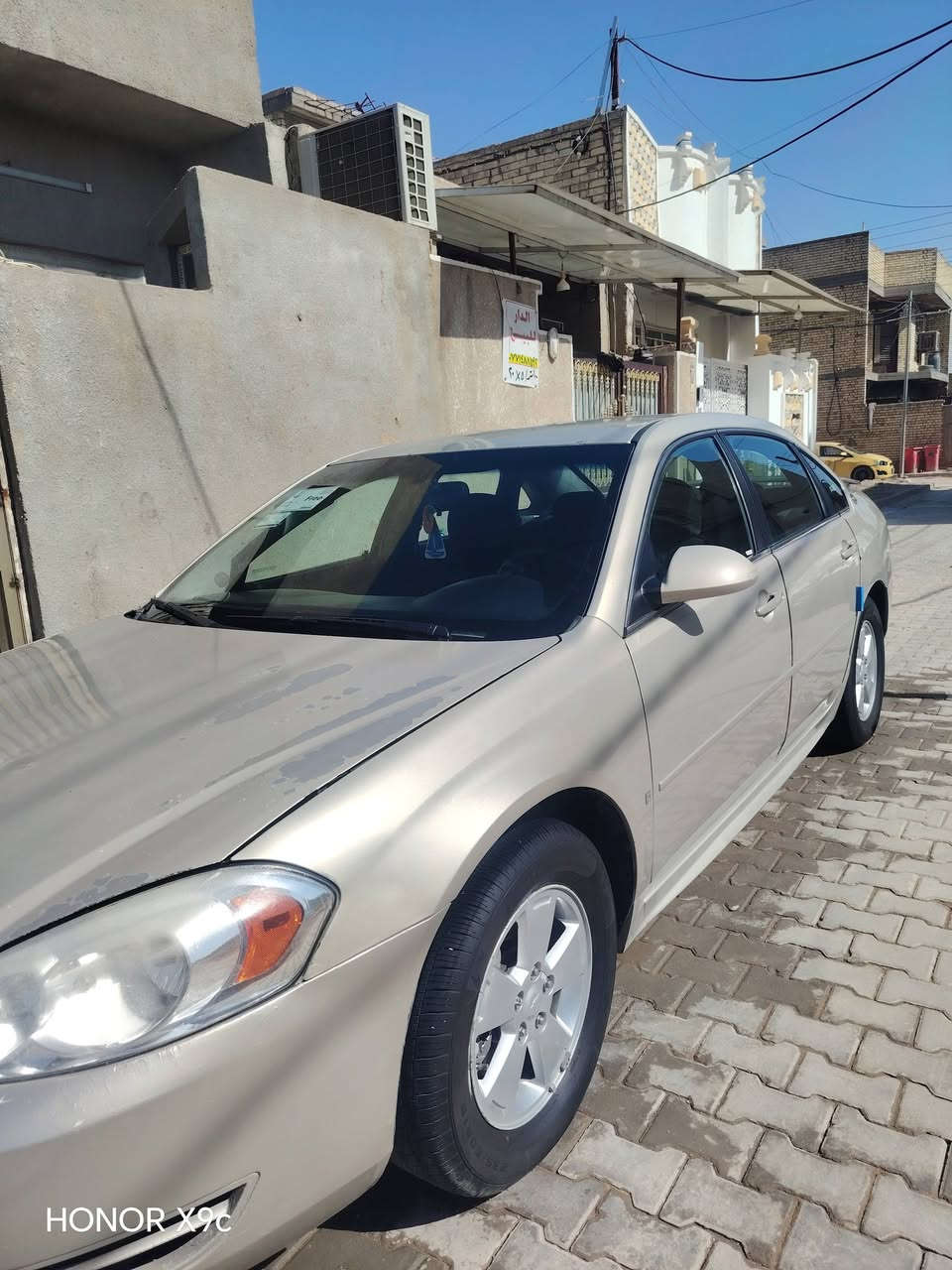سلام وعليكم امبالا لبيع مديل 2009 سيارة جاهزة من كير مكينة تبريد ثلح تخم تايرات جديدة حجم محرك 3600 مكان سيارة بغداد الشعب سعر 70 وبهة مجال لطيبين رقم الهاتف ***********
