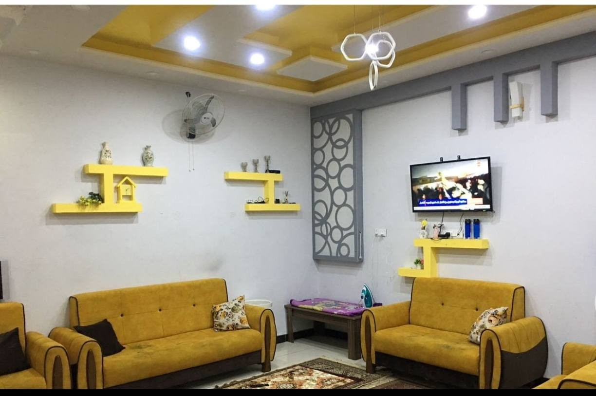 بيت للبيع المساحة 200 متر  الموقع جيد  الجربوعية الأولى قرب المستوصف الصحي وجهة جسر المستشفى العام 
البيت بناء 2021 يتكون من غرفتين وصالة وبراني ومطبخ وصحيات عدد 2  ديكورات كاملة بناء درجة أولى السعر جيد وعلى الخاص للاتصال ***********..
