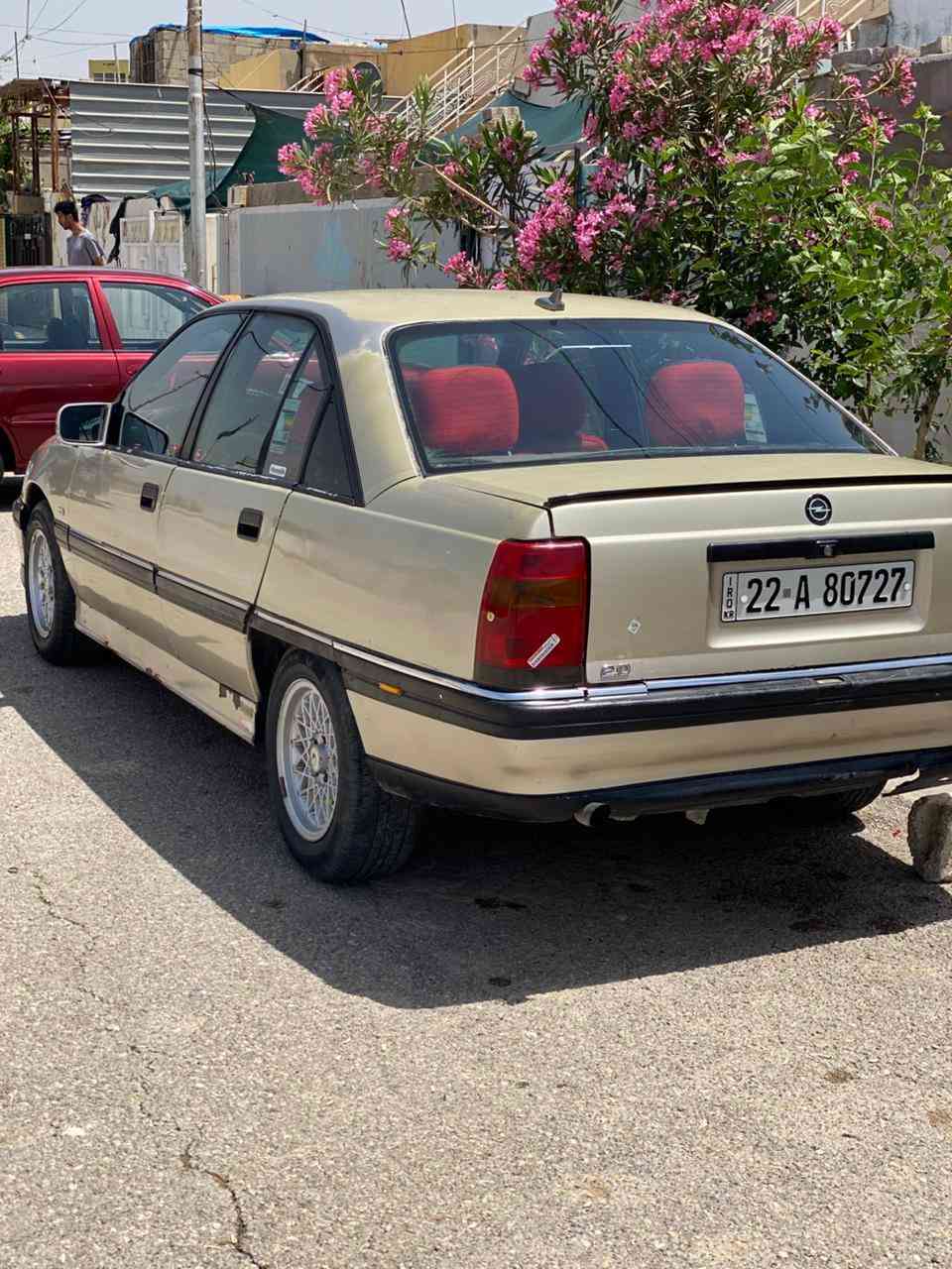 سلام عليكم 
اوپل اوميگا 1991
گير عادي 
محرك 20 بلادي رقم اربيل دولي بيها كوبون بنزين سيارة مصبوغه حزام الجماليه بدون اي ضرر بدون خياس صدر أمامي وخلفي جديدة بشرط 4 تايرات جدد كهربائيات كلها شغاله سيارة جاهزة بدون اي نقص شرط التحويل و الوكالة نفس اليوم اذا شراي خابر

عنوان كركوك
***********
*********** كركوك, العراق
