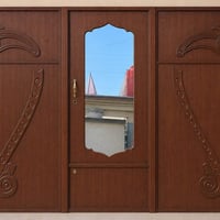كنتور ثلاث أبواب • خشب ثقيل • النجف