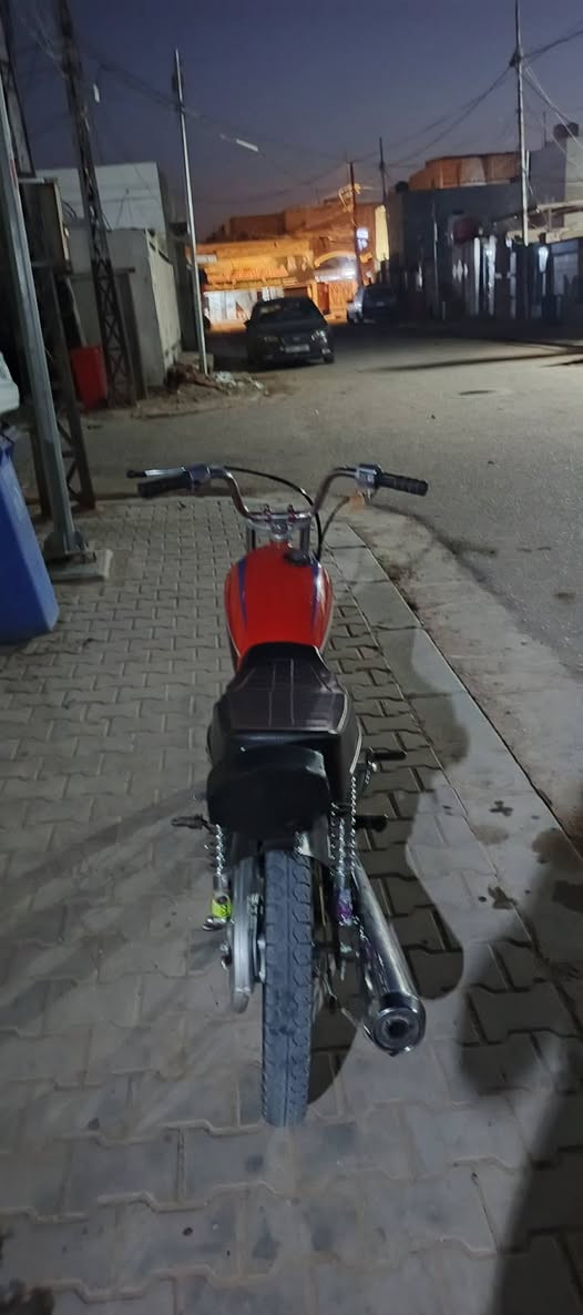 دراجه اربعه كير مجفته 
مكاني نجف 
السعر 400وبيه مجال


**إذا كنت صاحب هذا الإعلان وتريد حذفه لأي سبب، رجاءا أرسل رسالة إلى الدعم الفني**