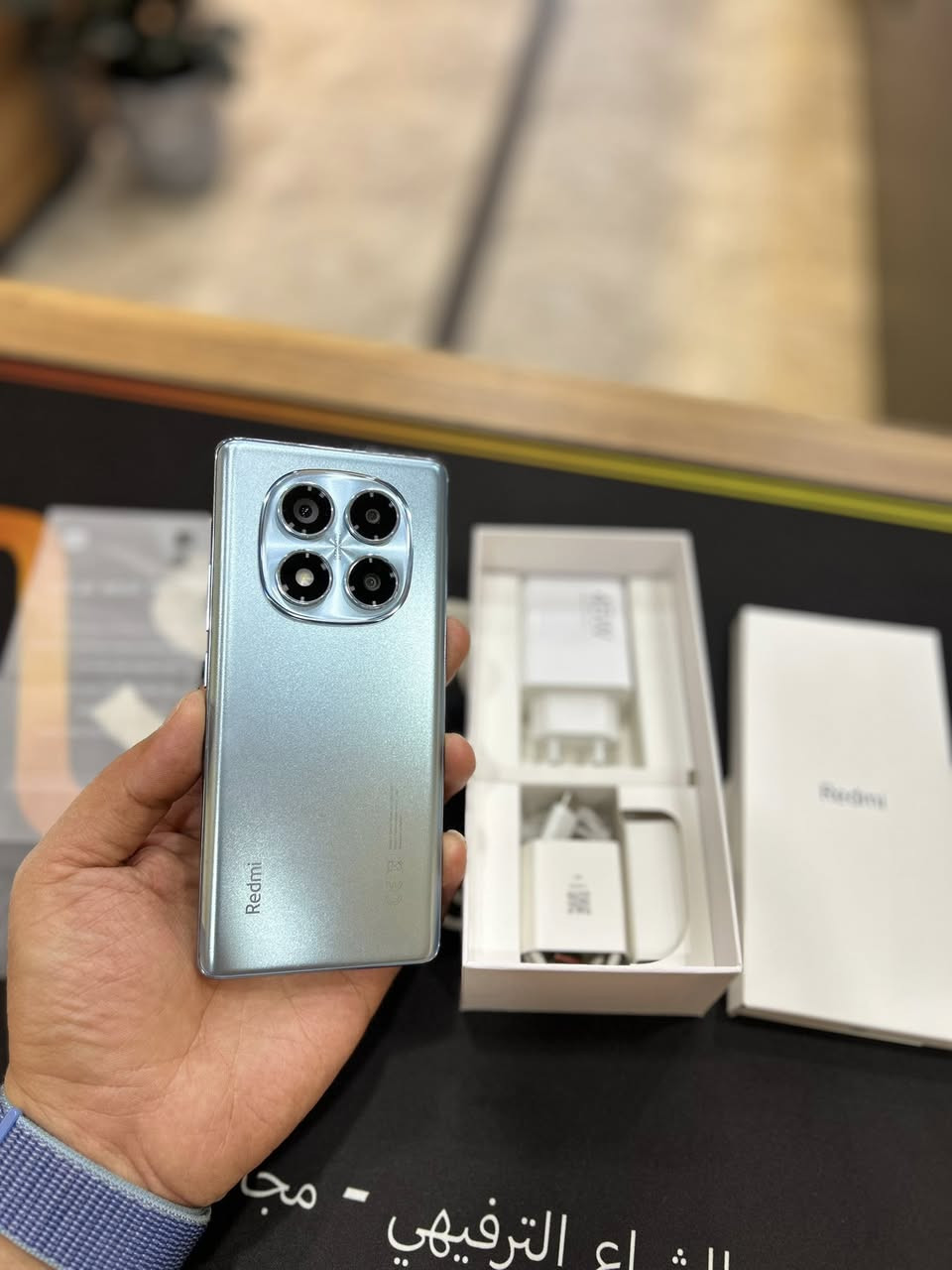 ريدمي نوت 14 برو
ذاكرة 512 
ملحقات كاملة 
استخدام بسيط جداً 

العنوان :- النجف الاشرف - مجمع الشراع الترفيهي - مجاور مطعم الكلحة ..

للطلب والاستفسار ( *********** ) او مباشر على الصفحة
