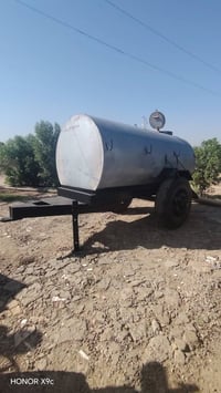 مقطوره للبيع مغلون نضيف كلش 5000لتر مكان بابل النيل٠٧٧٣٧٠٠٤٨٦٩
