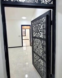 #شقة للايجار طابق اول مكونه من 2 نوم خدمات مطبخ استقبال نظام امريكي من...