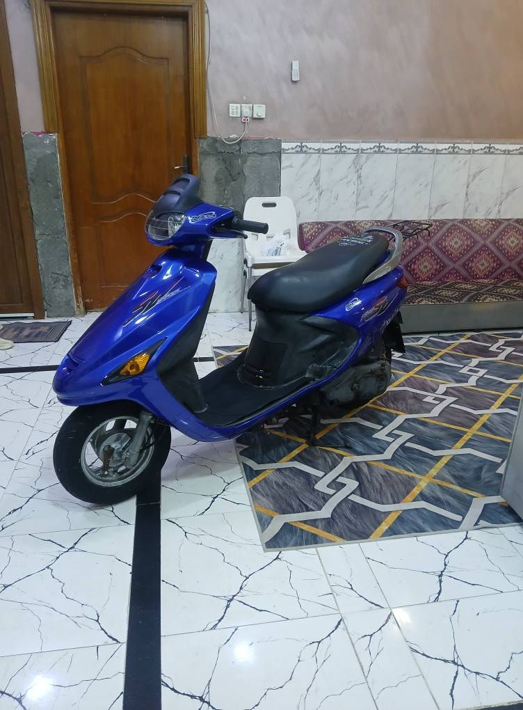 السلام عليكم 
دراجة فراشه فحل ياباني للبيع دراجة مامفتوحه سلف هندر كهربائيات كلها شغاله دراجة جديده مال باله ماصرله هواي من طالعه من الوكيل السعر 600 وبيه مجال قليل الشراي العنوان البصره ابي الخصيب الاستفسار على هذا الرقم 
***********
