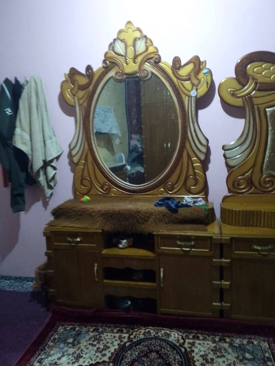 غرفه صاج عراقي فول نضافه في مزاد الرسول العنوان كاطون الرازي مقابيل شارع السريه لاستفسار ع رقم الهاتف ***********
