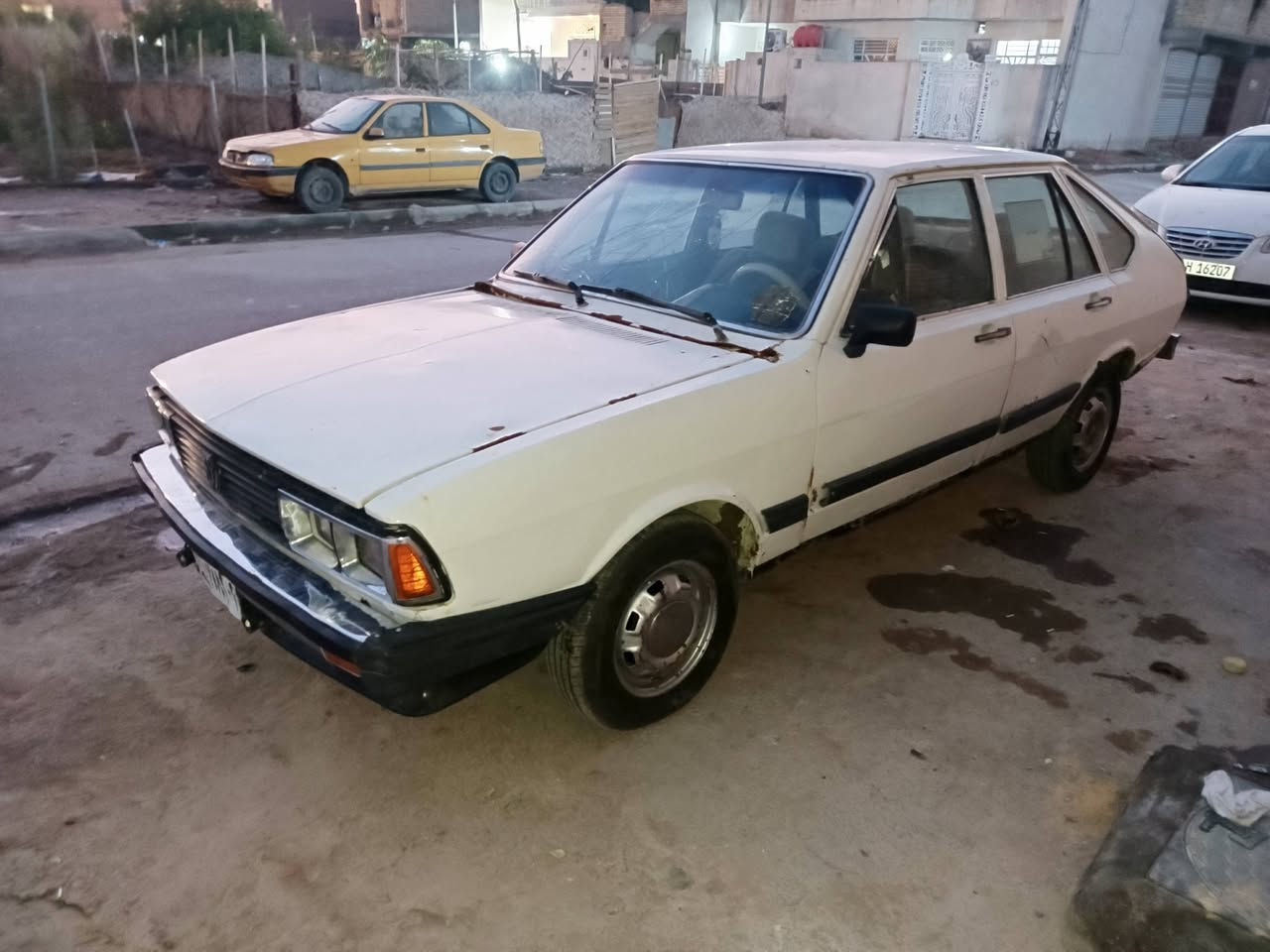 سلام عليكم برازيلي موديل 83 مكينه كير اودي مكفولات كير 5 نمر تخم تأير رقم بغداد مكان ميسان اي تصال اتصل 
***********
