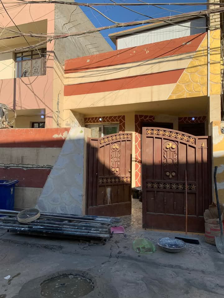 صباغ متفرغ حاليا جميع الاصباغ والديكورات.
..ومقاولات عامه وترميم المنازل بل كامل تسليم مفتاح مكاني بغداد الدوره عملنه كافه بغداد ***********
*********** واتساب
