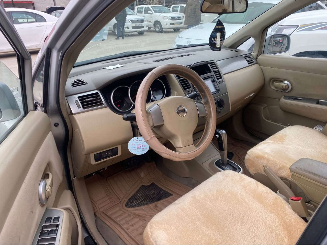 تيدا٢٠١١ سةنةوي تازة بيمةسرةف ٥ بارجة بوياخ بة عيزام دةفروشم ليدراوي نية بيشو دواي كةبسة ٨٣ كةلا *********** السليمانية, العراق
