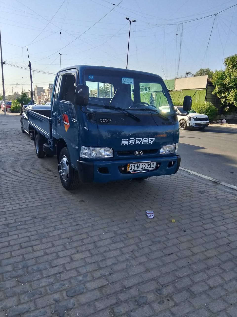 السلام عليكم فنتيره فحل للبيع موديل 2000 رقم بغداد إنكليزي سنويه 31 مشروع وطني مكفوله من الضربه والكص والتبديل بيهه مكانات صبغ للجماليه مكينه وكير واكسل خير من الله شاصي مكفول رقم شاصي مكفول تاير خلفي محور 14 صدر جديد كهربائيات كله شغاله سياره جاهزه السعر 83 وبيه مجال مكاني بغداد مدينة الصدر الشراي يخابر ***********
