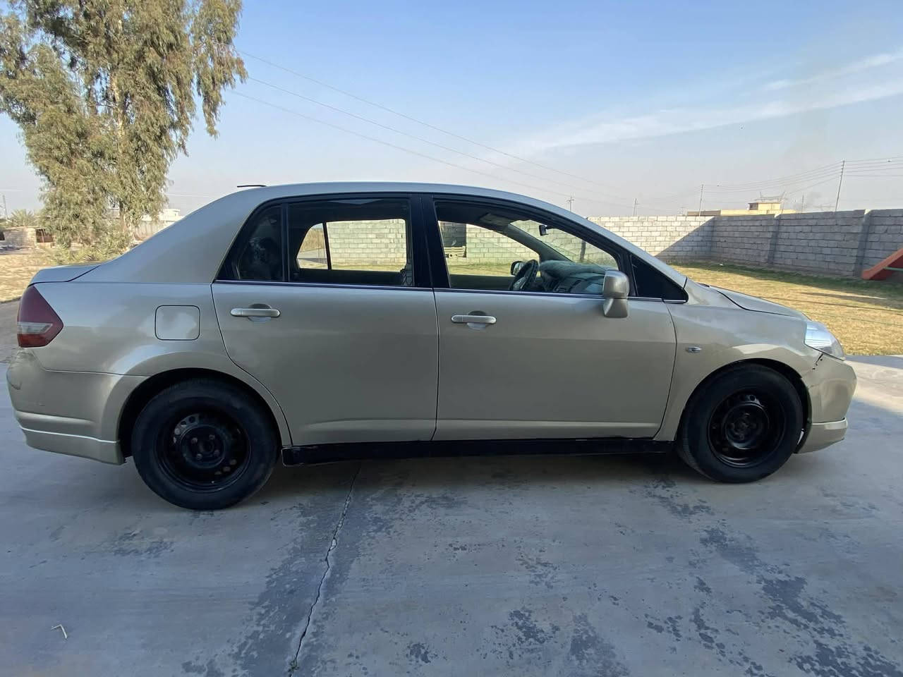 السلام عليكم للبيع  نيسان تيدا موديل 2007 رقم بغداد مصبوغه حزام بدون كير ومكينه جديد مكفولات السعر 65وبيه مجال المكان الكرمه منطقة الامام إبراهيم بن علي


**إذا كنت صاحب هذا الإعلان وتريد حذفه لأي سبب، رجاءا أرسل رسالة إلى الدعم الفني**