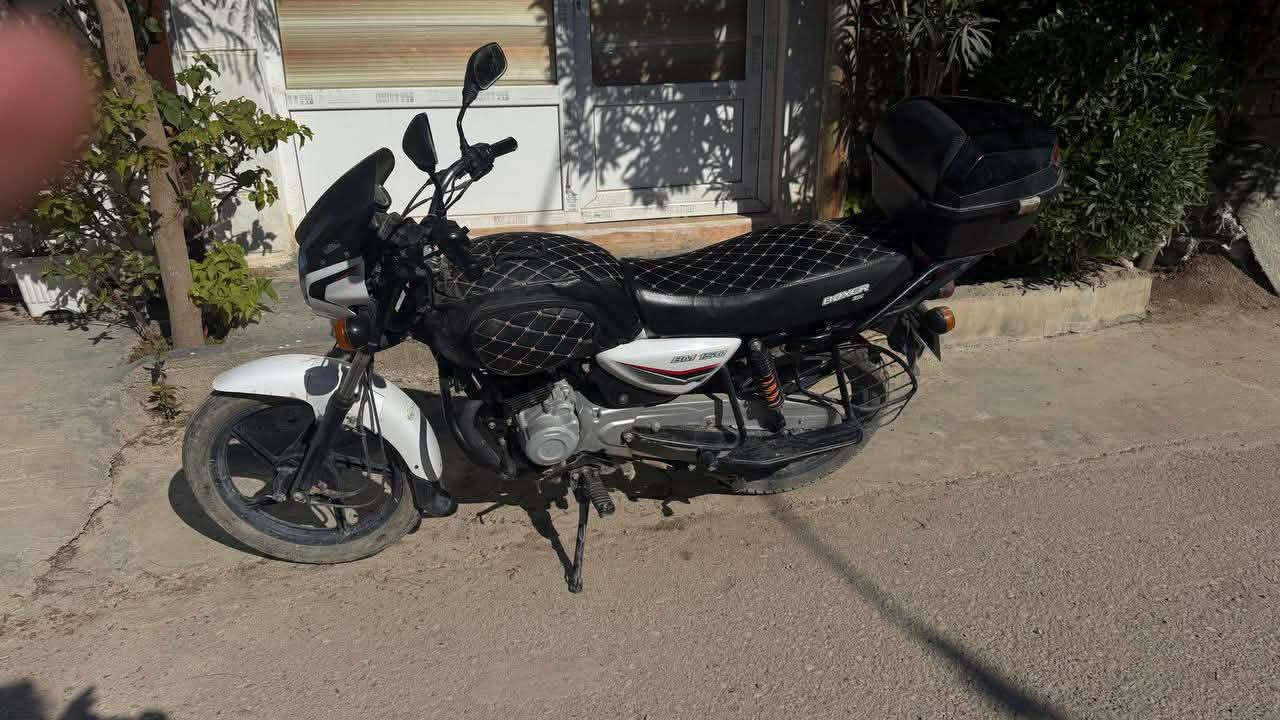 شباب للبيع بوكسر 5كير نضافه فول مبدل بستم شركه الدراجه مرقمه وسنويه مكان ديالى الخالص خويلص ***********
